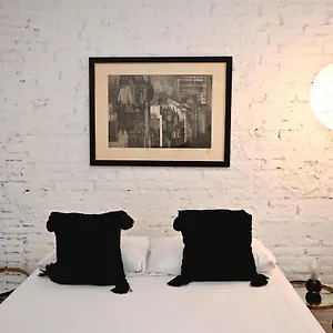 https://homenfun-barcelona-eixample.catalonia-hotels.com